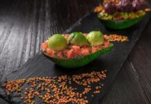 Pasiunea crudului Tartar de somon