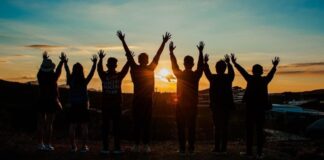 Prietenia și prietenii – 55 de citate și proverbe românești prietenie și prieteni